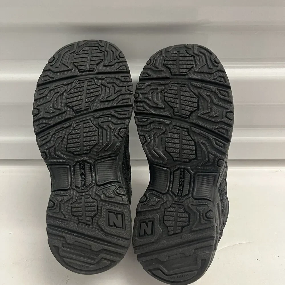 New Balance 623 Black Leather Training Uniform Hook Loop Shoes SZ 11 W